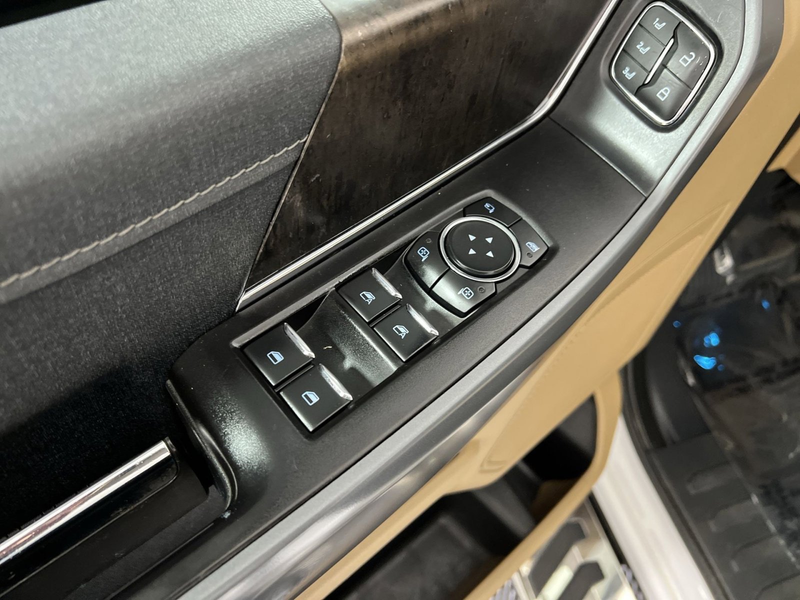 Used 2021 Ford F150 Lariat AWD/4WD image 15