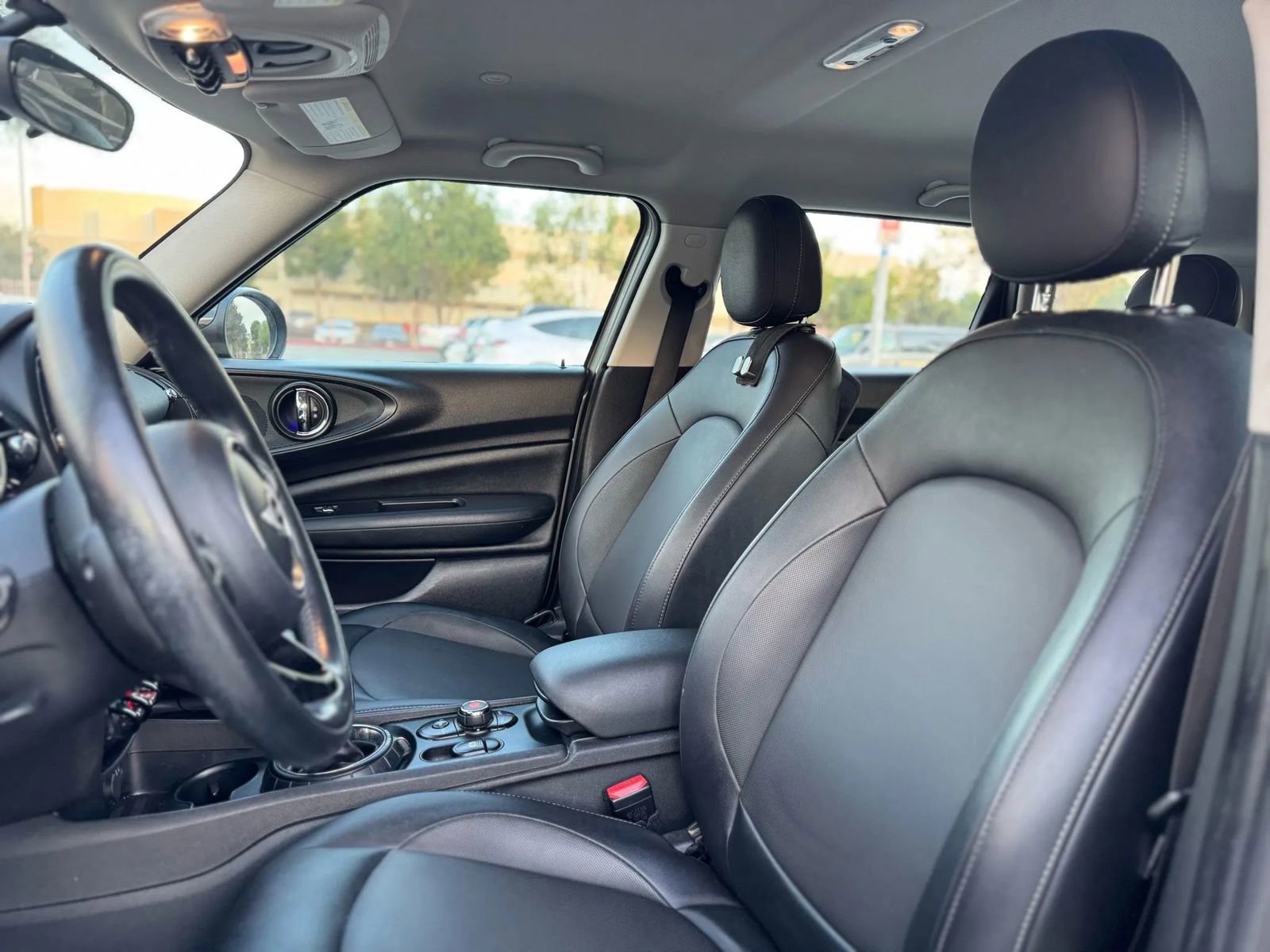 Used 2016 MINI Cooper Clubman image 19