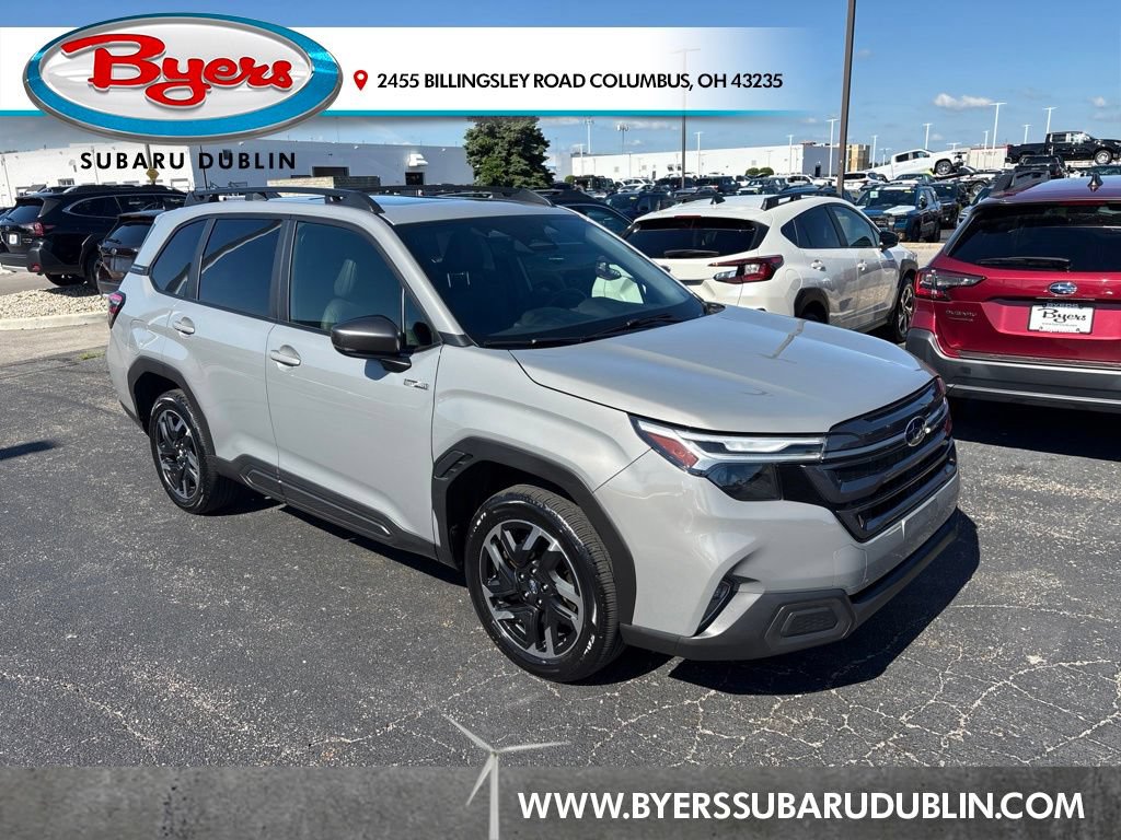 Used 2025 Subaru Forester Limited AWD/4WD image 1