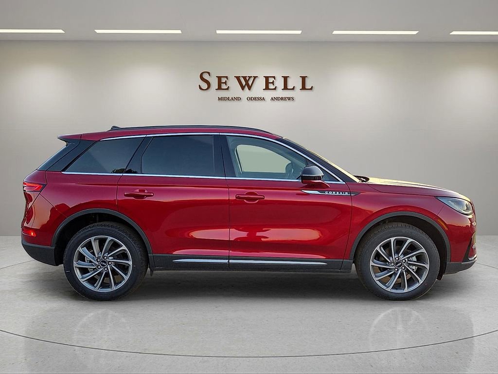 New 2026 Lincoln Corsair Premiere FWD image 5