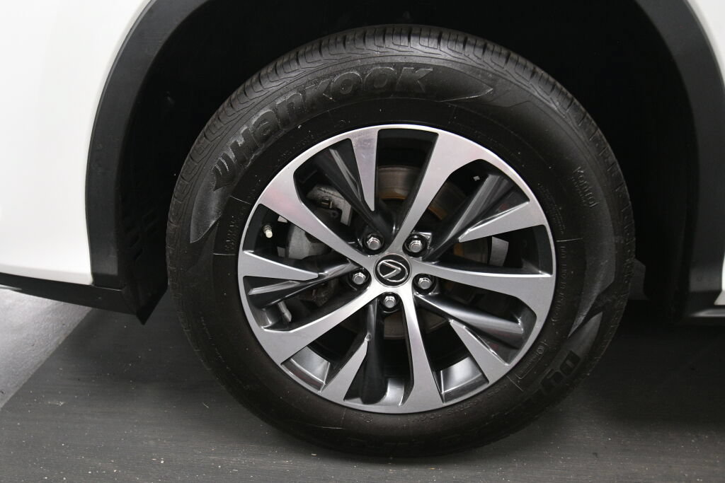 Used 2021 Lexus RX 350L Premium w/ Premium Package AWD/4WD image 35