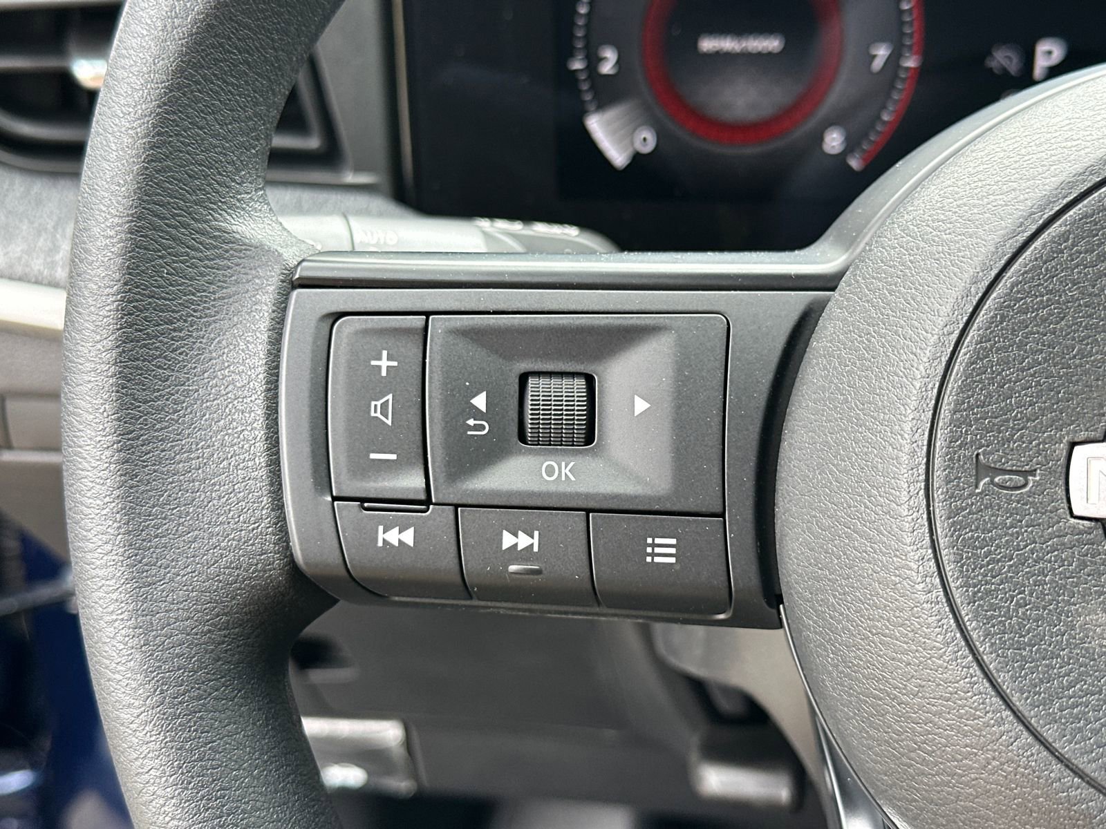 New 2026 Nissan Kicks SV image 23