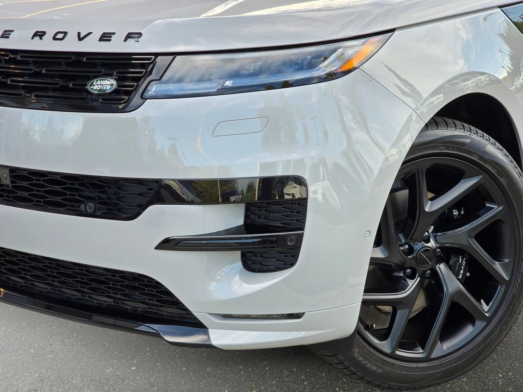 New 2026 Land Rover Range Rover Sport Dynamic SE AWD/4WD image 32
