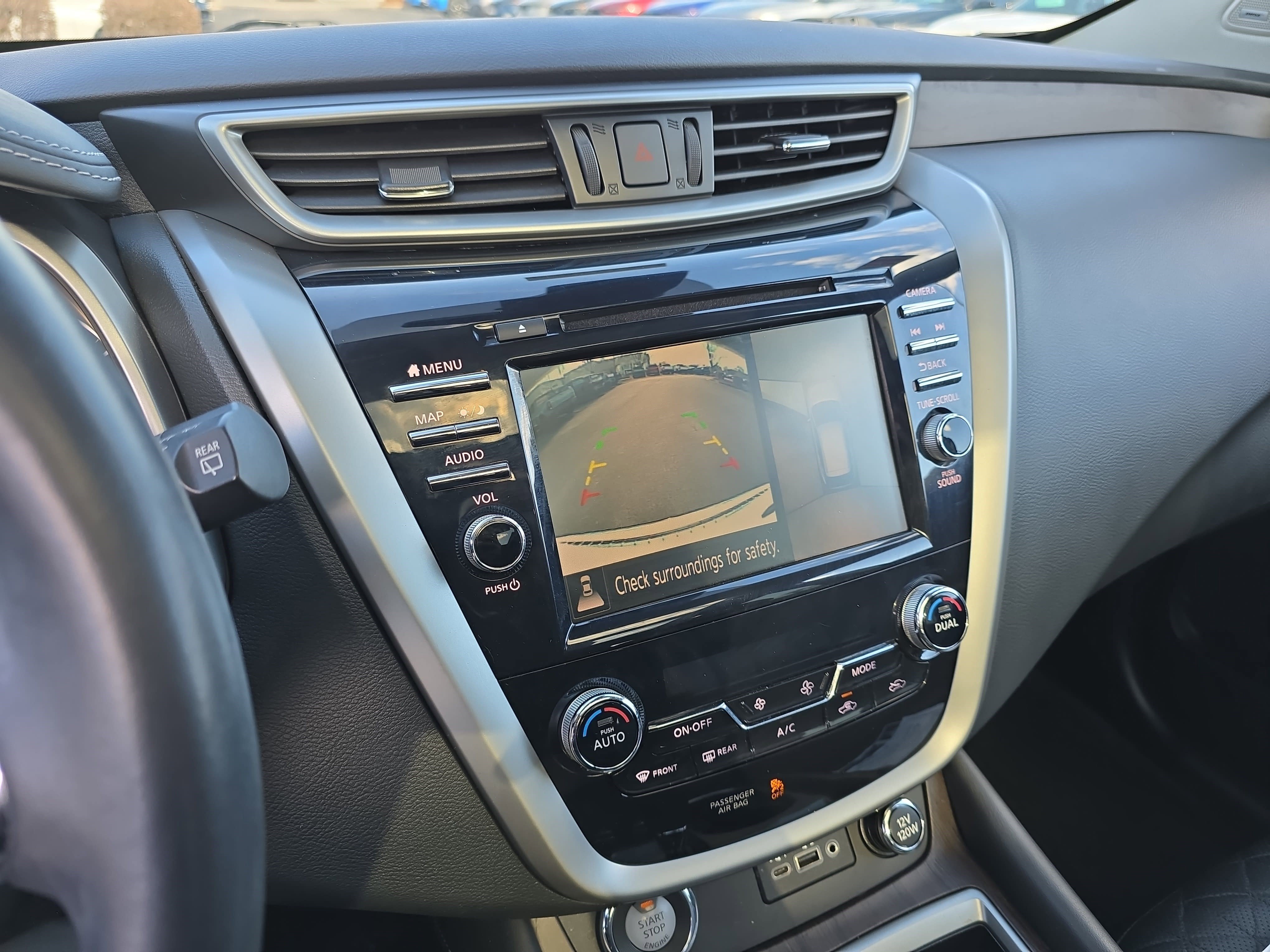 Used 2020 Nissan Murano Platinum w/ Cargo Package image 22