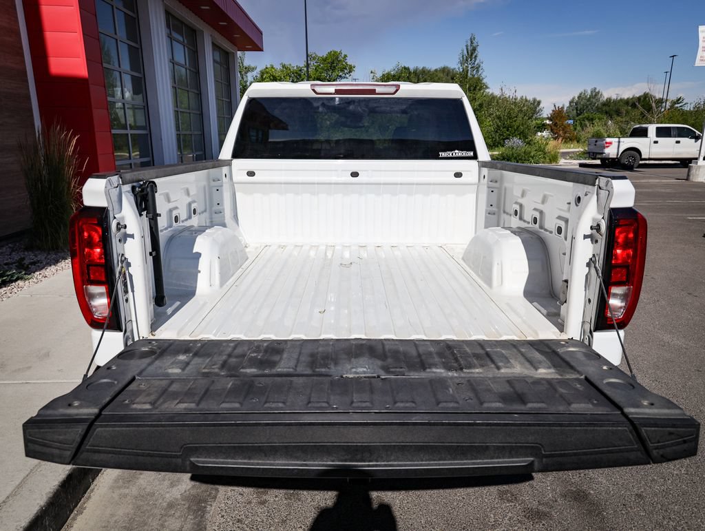 Used 2023 GMC Sierra 1500 SLE AWD/4WD image 5