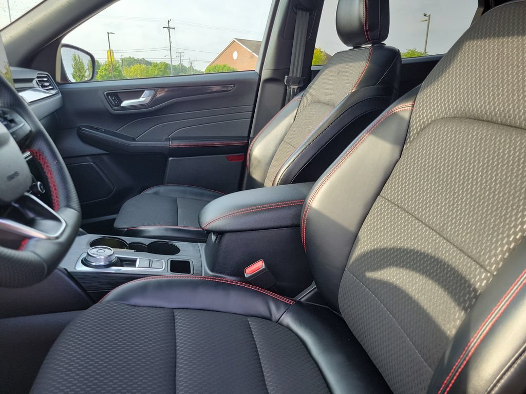Used 2023 Ford Escape ST-Line AWD/4WD image 20