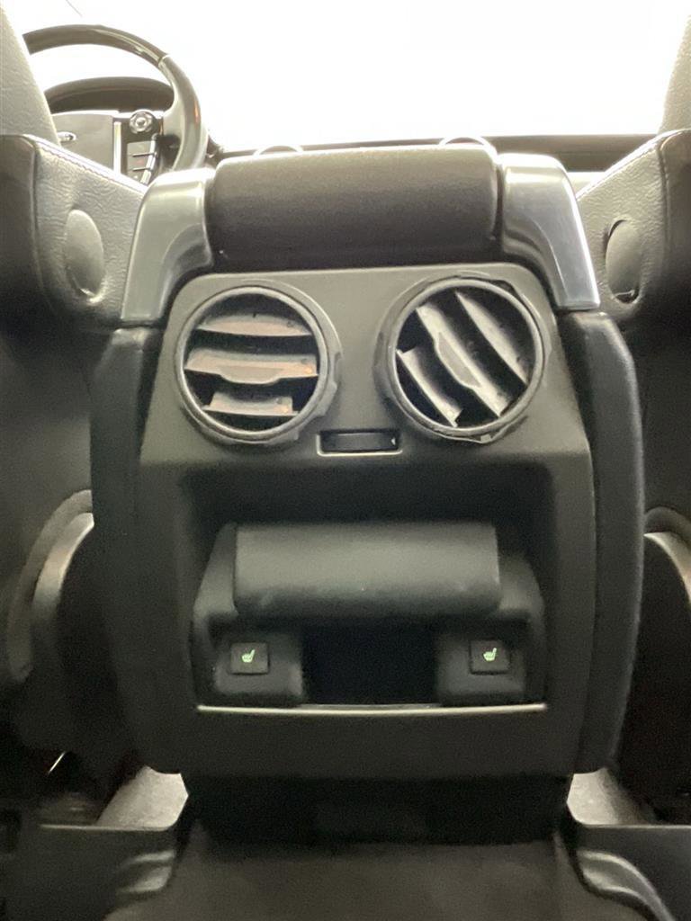 Used 2016 Land Rover LR4 HSE image 30