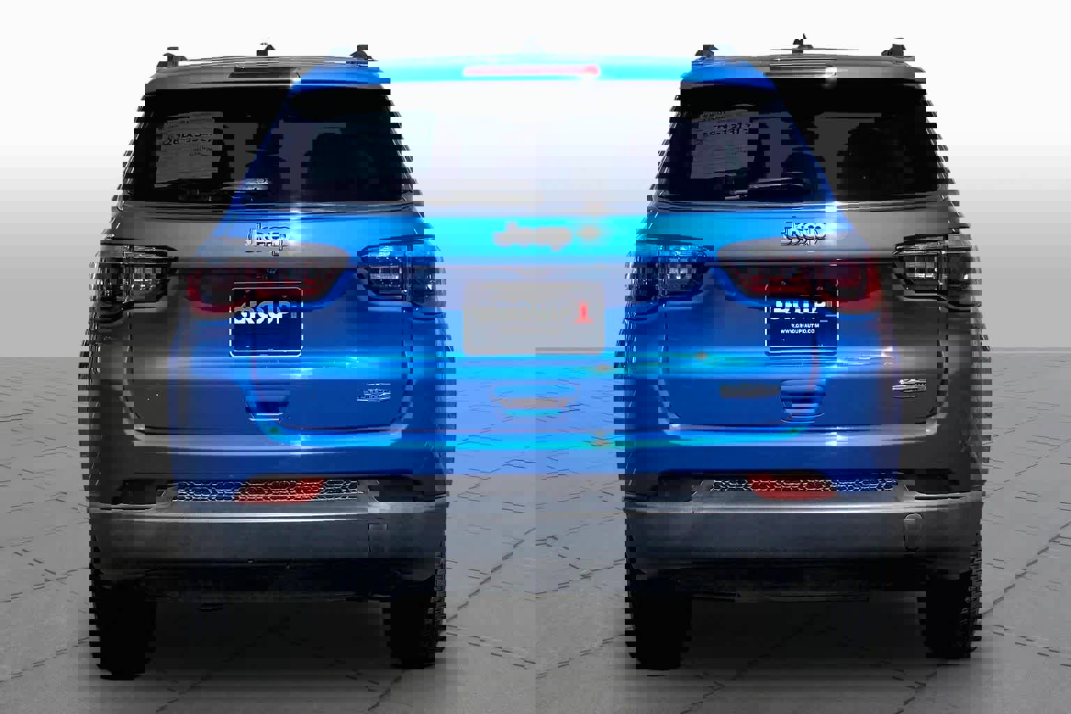 Used 2017 Jeep Compass Latitude w/ Popular Equipment Group image 5