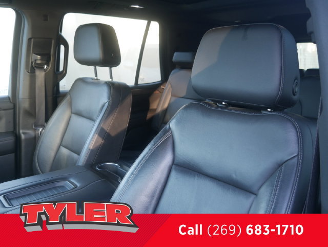 Used 2021 Chevrolet Tahoe Z71 w/ Z71 Signature Package AWD/4WD image 40