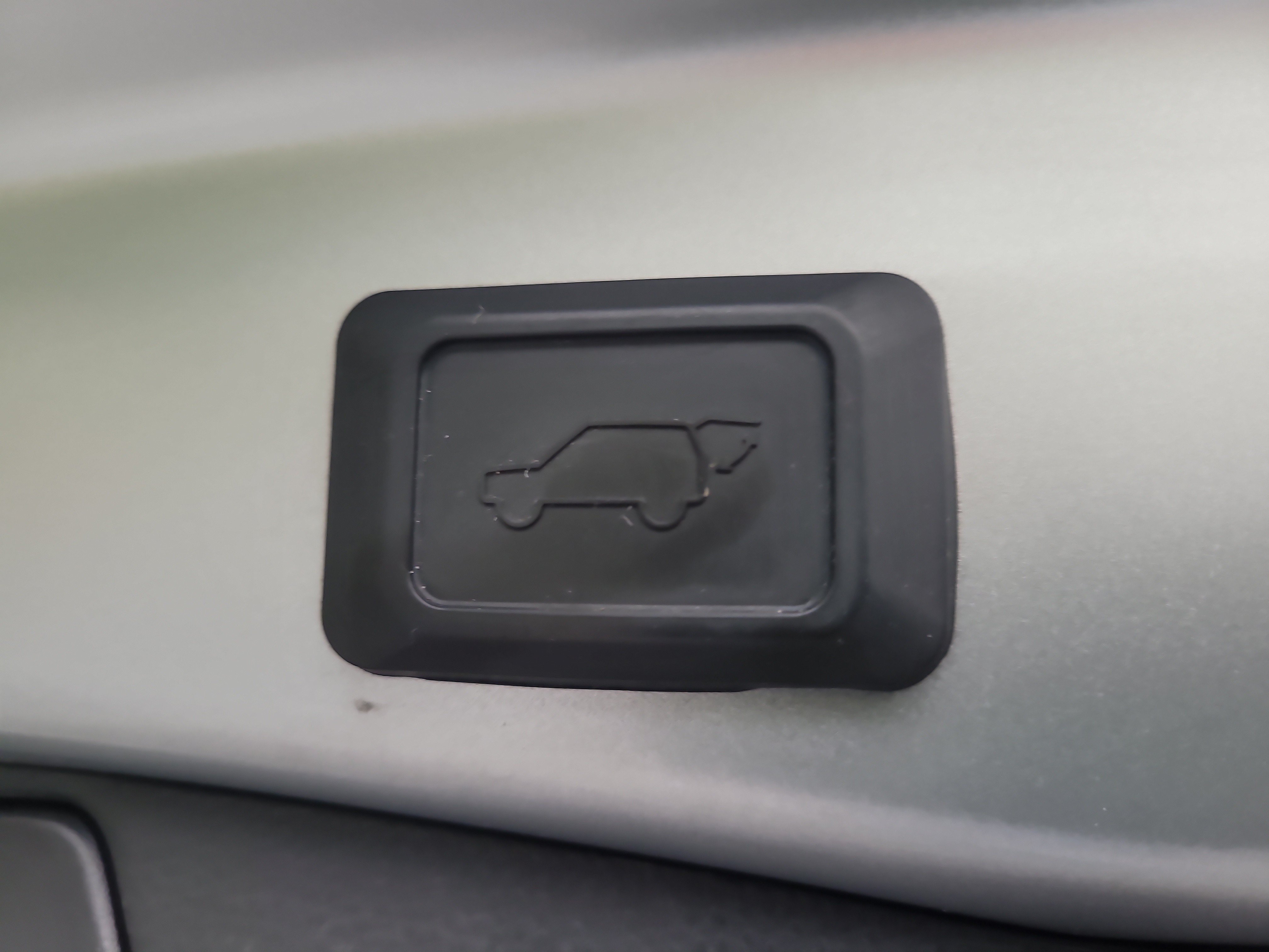Certified 2025 Toyota RAV4 XLE w/ Convenience Package FWD image 12