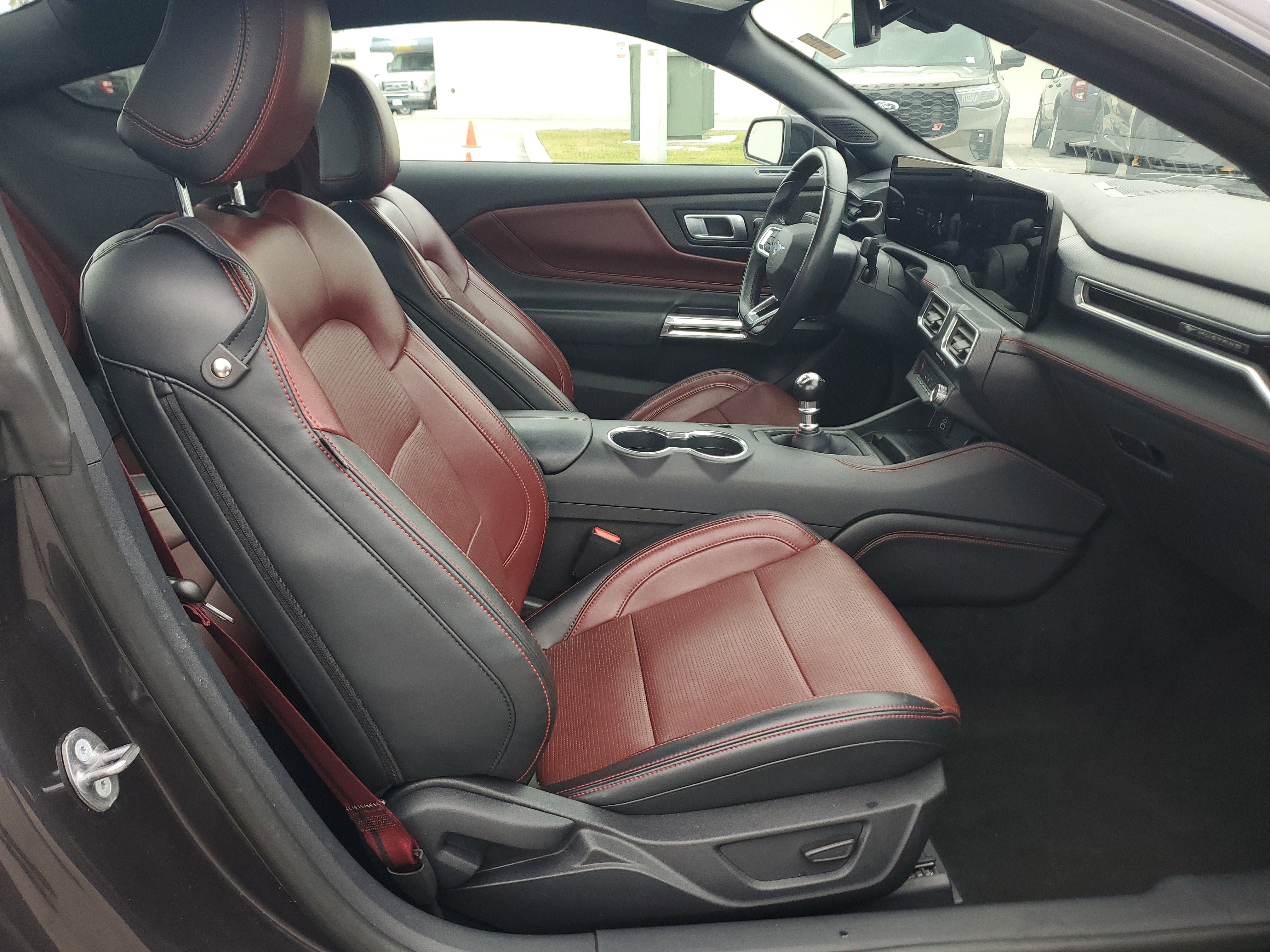 Used 2024 Ford Mustang GT Premium image 16