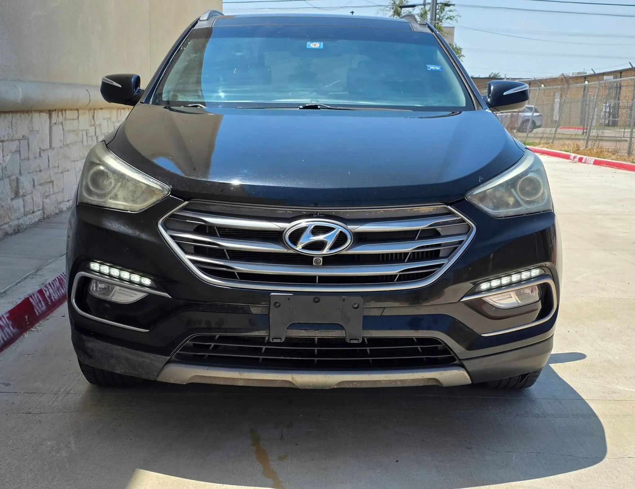Used 2017 Hyundai Santa Fe Sport FWD image 9