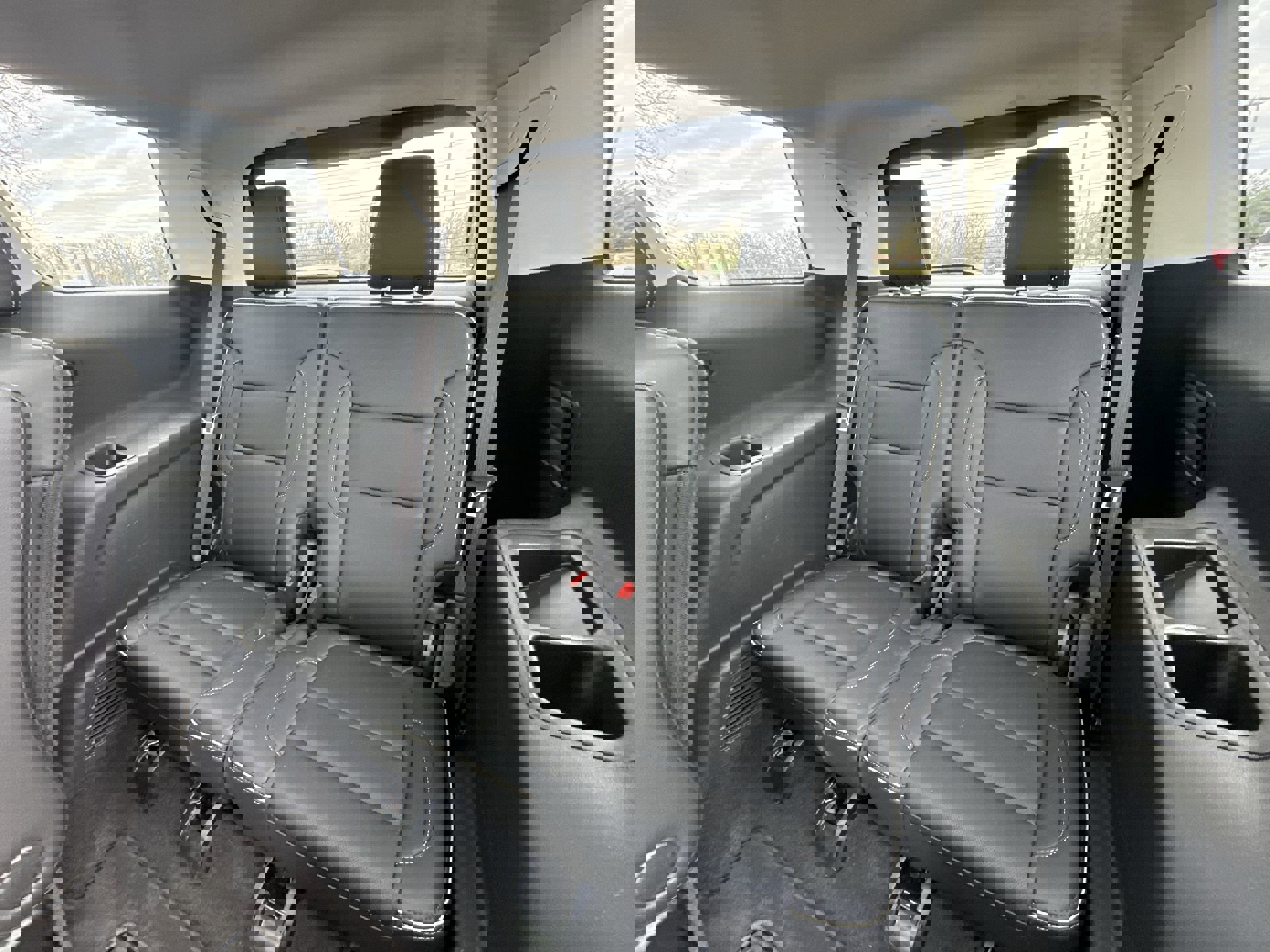 Certified 2023 GMC Acadia Denali w/ Denali Ultimate Package image 24