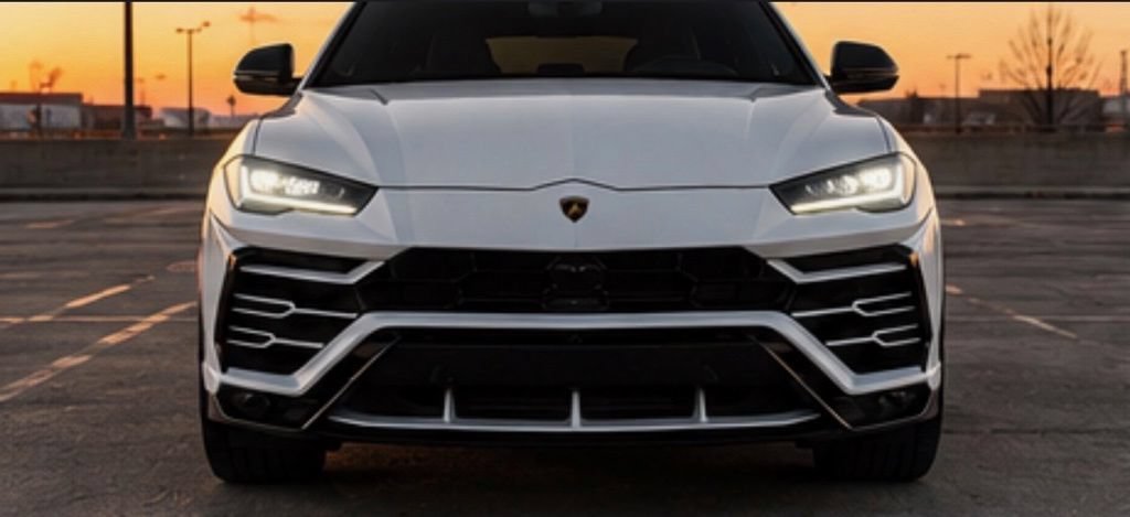 Used 2019 Lamborghini Urus AWD/4WD image 4
