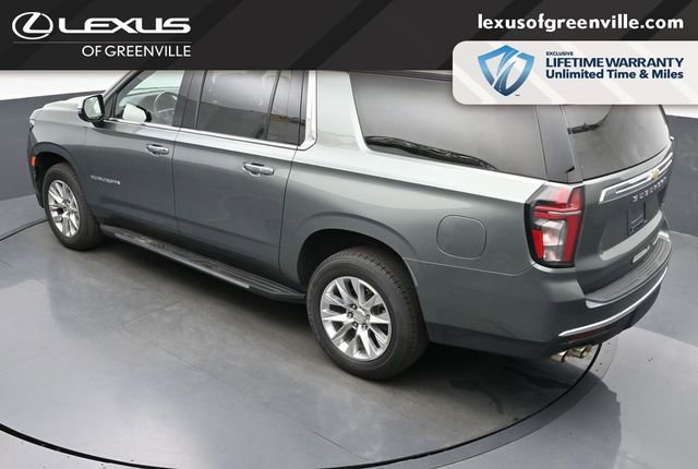 Used 2023 Chevrolet Suburban Premier AWD/4WD image 40