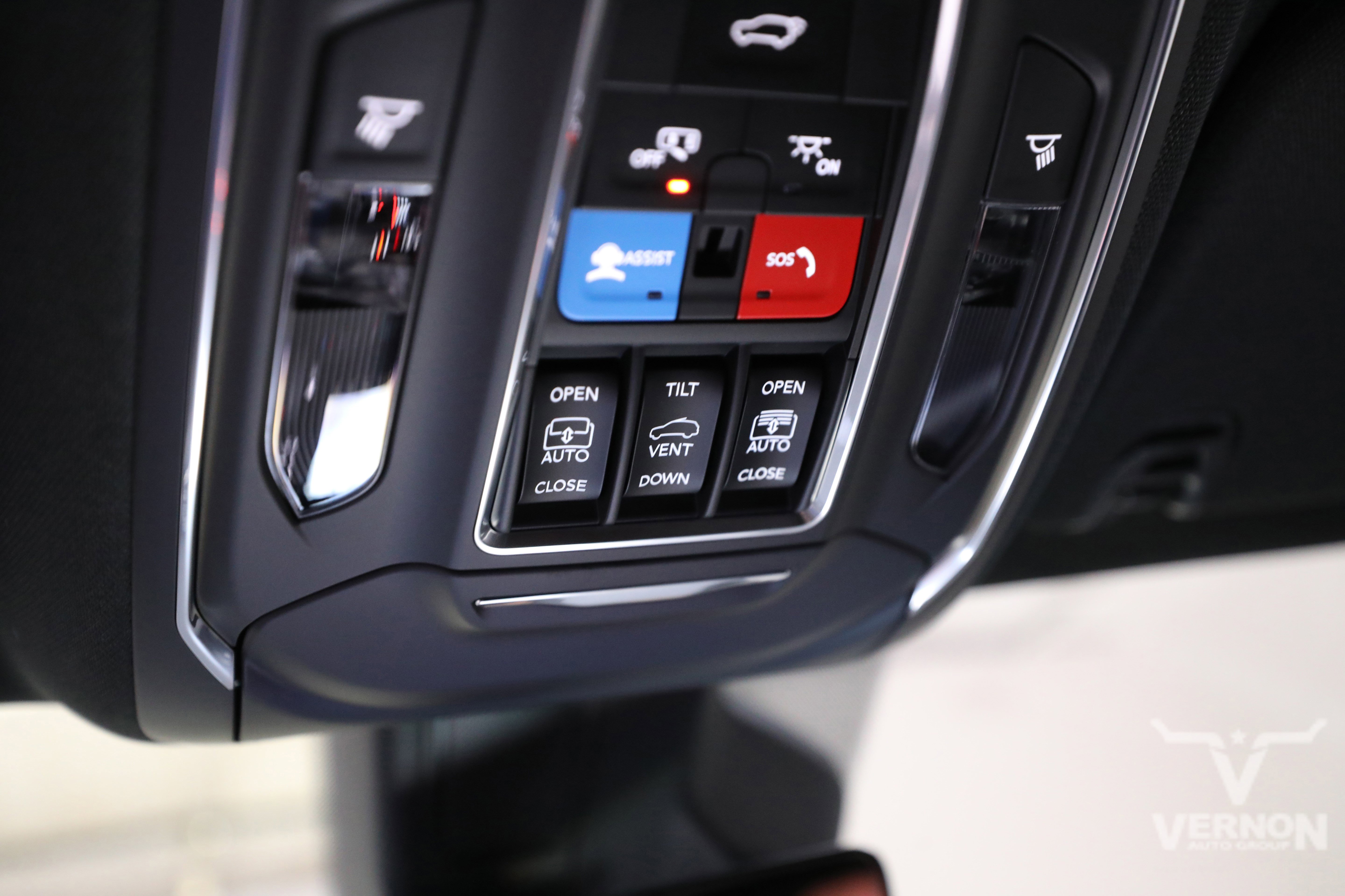 New 2025 Jeep Wagoneer Base 4x4 w/ Convenience Group I image 38