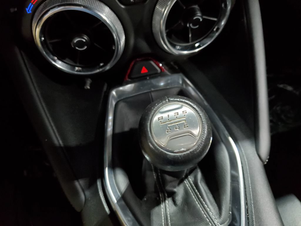 Used 2016 Chevrolet Camaro LT RWD image 28