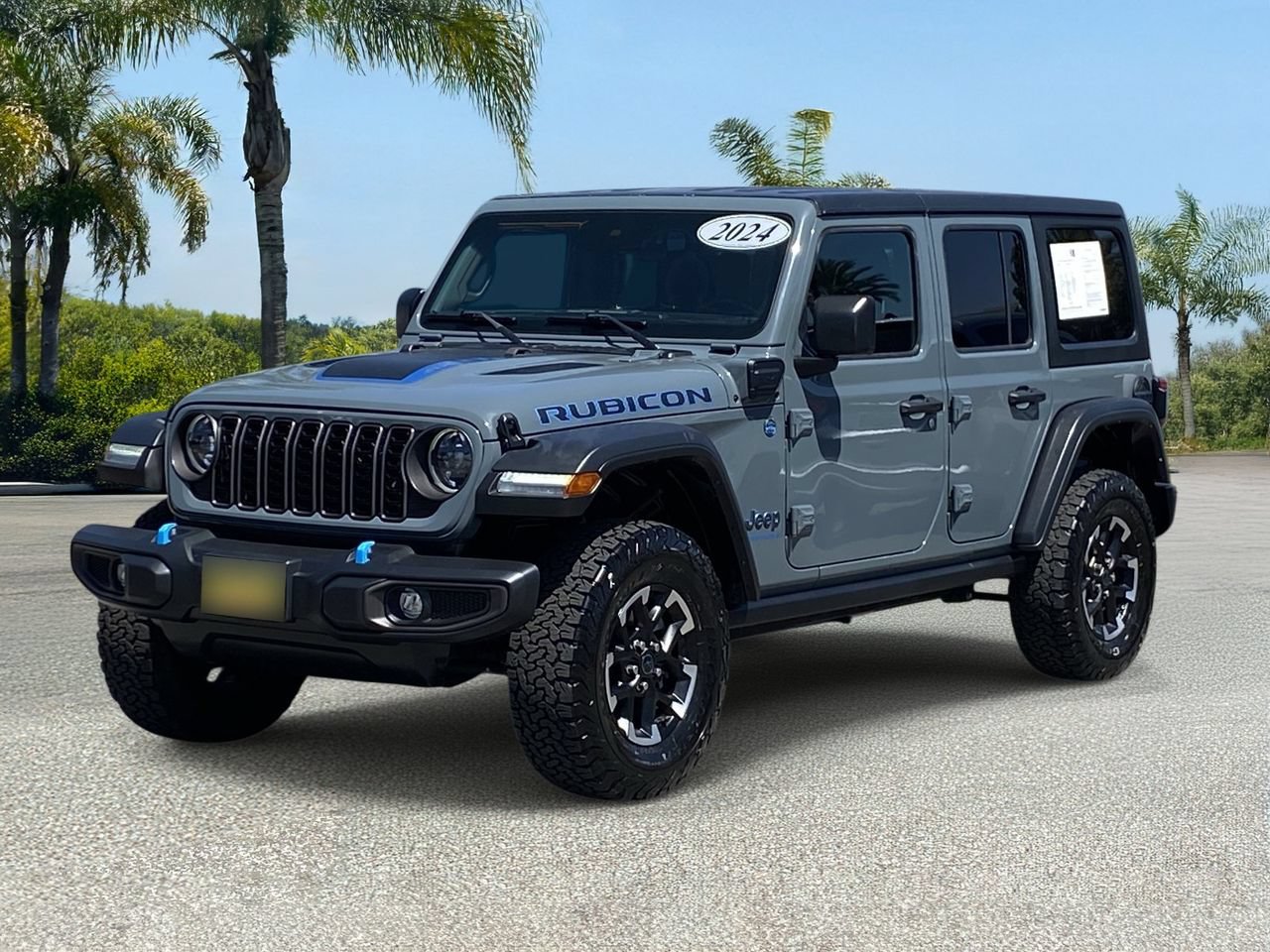 Used 2024 Jeep Wrangler Unlimited Rubicon 4xe AWD/4WD image 2