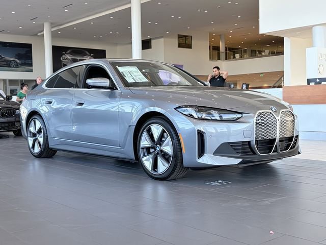 New 2026 BMW i4 eDrive40 w/ Premium Package RWD image 3