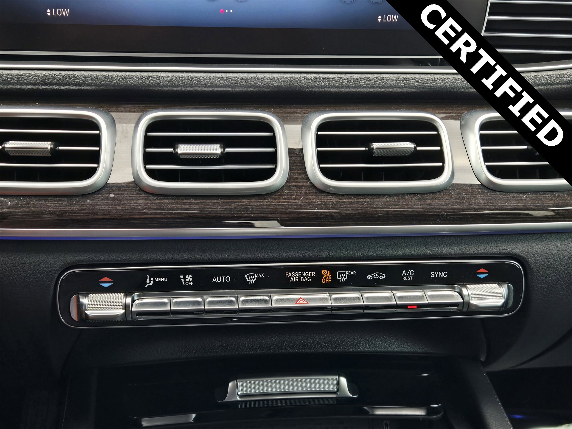 Certified 2025 Mercedes-Benz GLE 350 4MATIC image 18