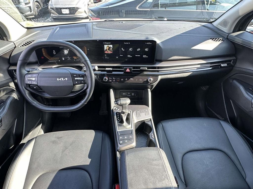 Certified 2026 Kia Sportage EX w/ EX Panorama Roof Package image 14