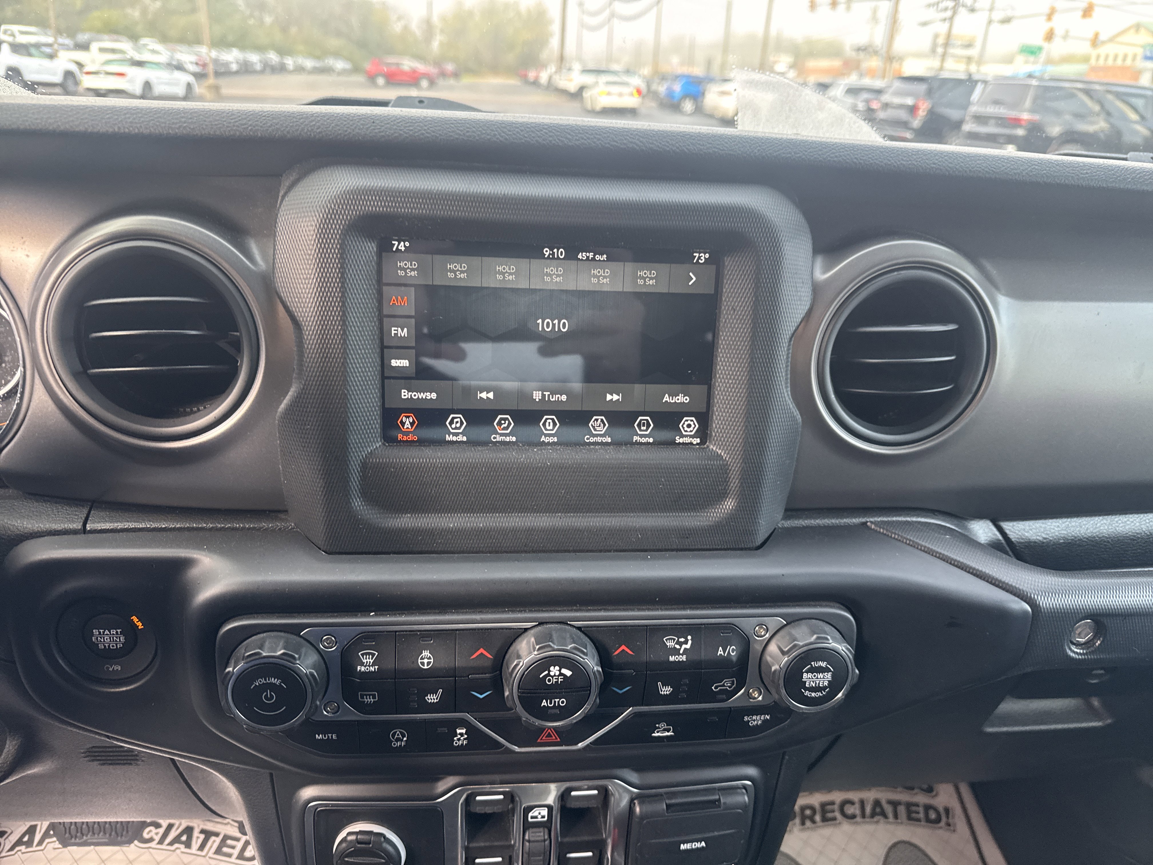 Used 2021 Jeep Wrangler Unlimited Sport image 23