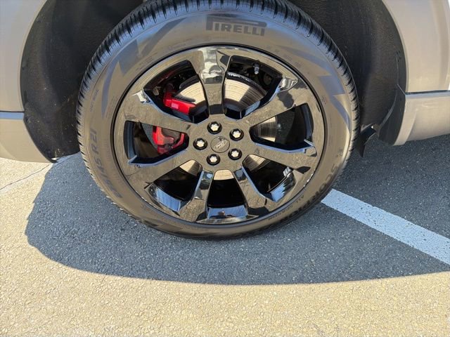 Used 2023 Ford Explorer ST w/ Equipment Group 401A AWD/4WD image 29