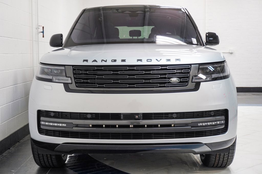 Used 2023 Land Rover Range Rover SE image 13