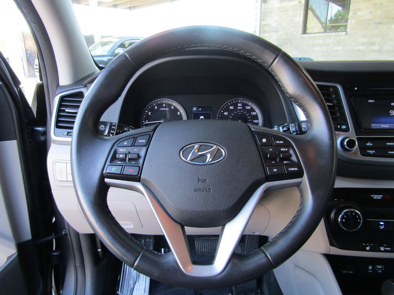 Used 2017 Hyundai Tucson Sport AWD/4WD image 13