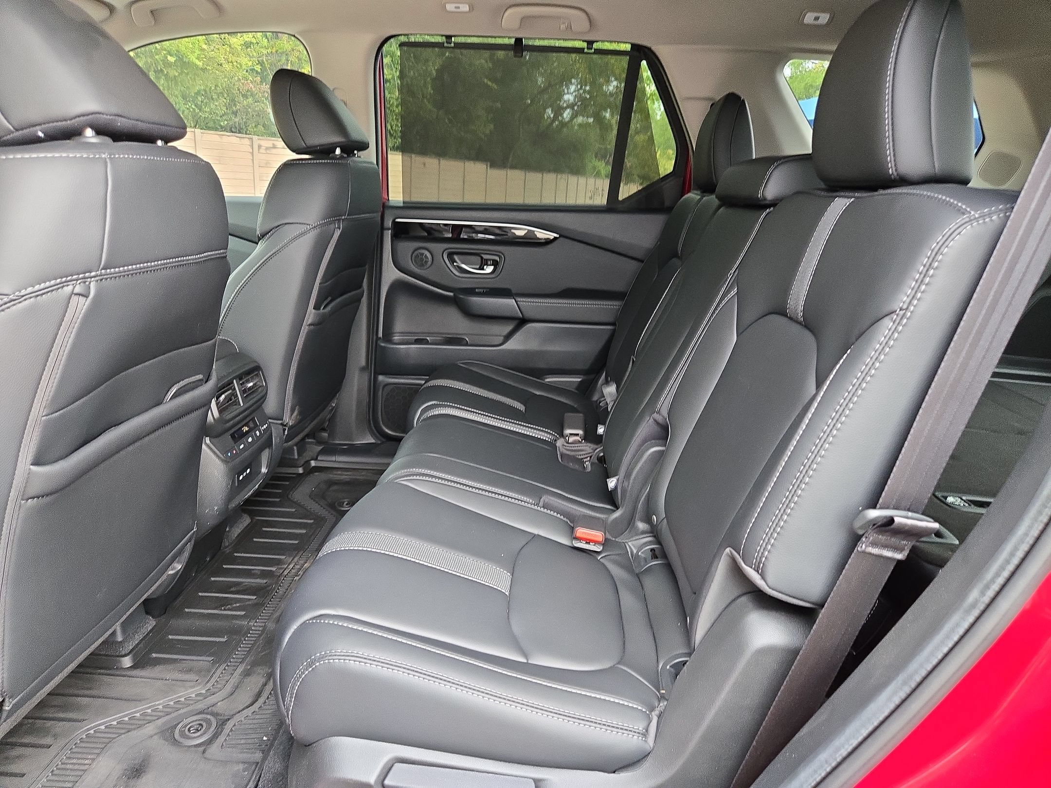 Certified 2024 Honda Pilot Touring image 14