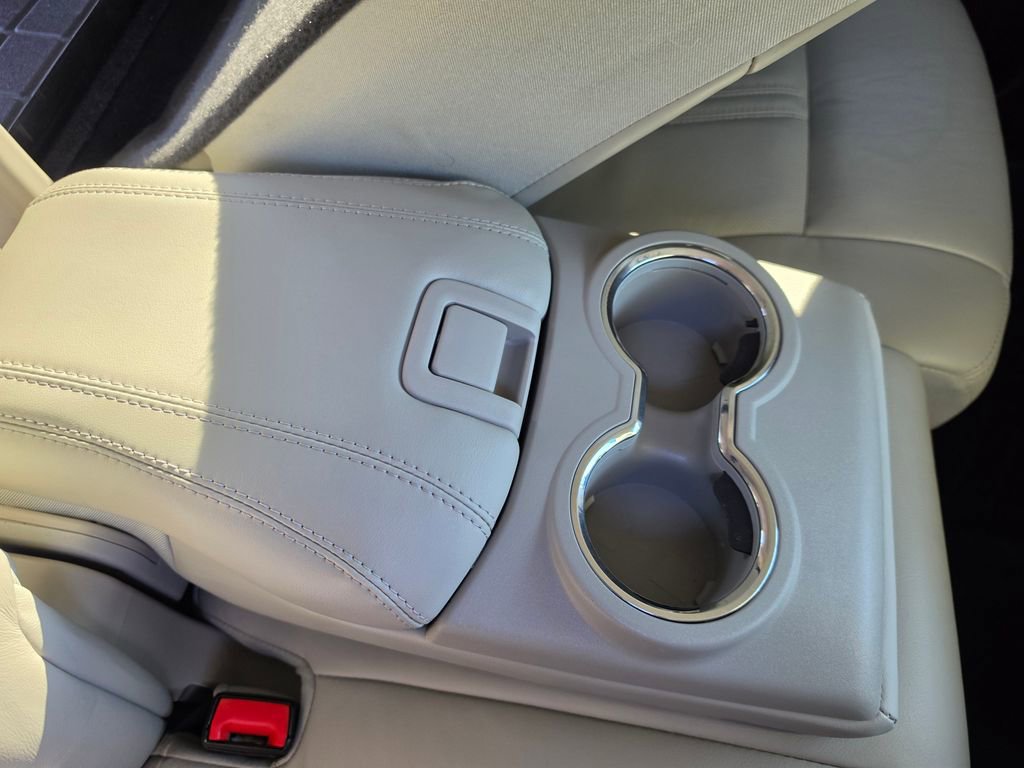 Used 2016 Cadillac SRX Performance w/ Driver Assist Package image 47