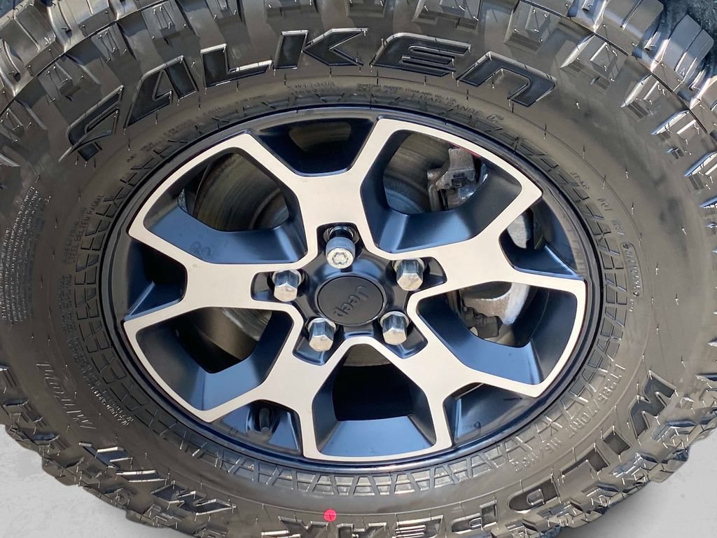 Used 2022 Jeep Wrangler Rubicon AWD/4WD image 28