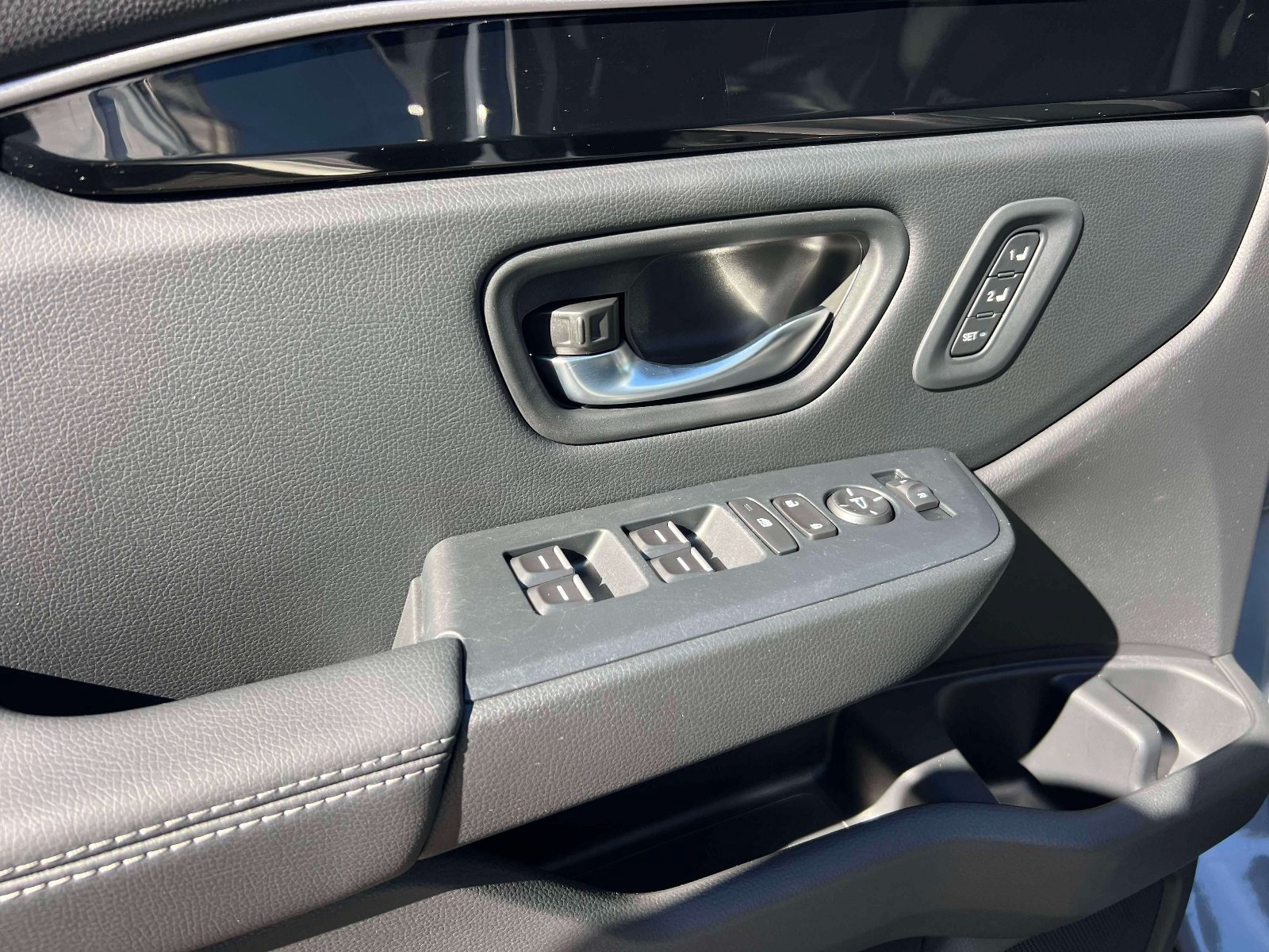 Used 2024 Honda Pilot Touring image 15