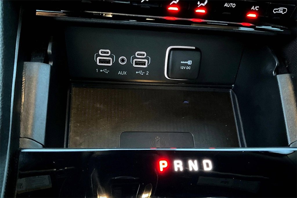 Used 2025 Jeep Grand Cherokee L Altitude image 36