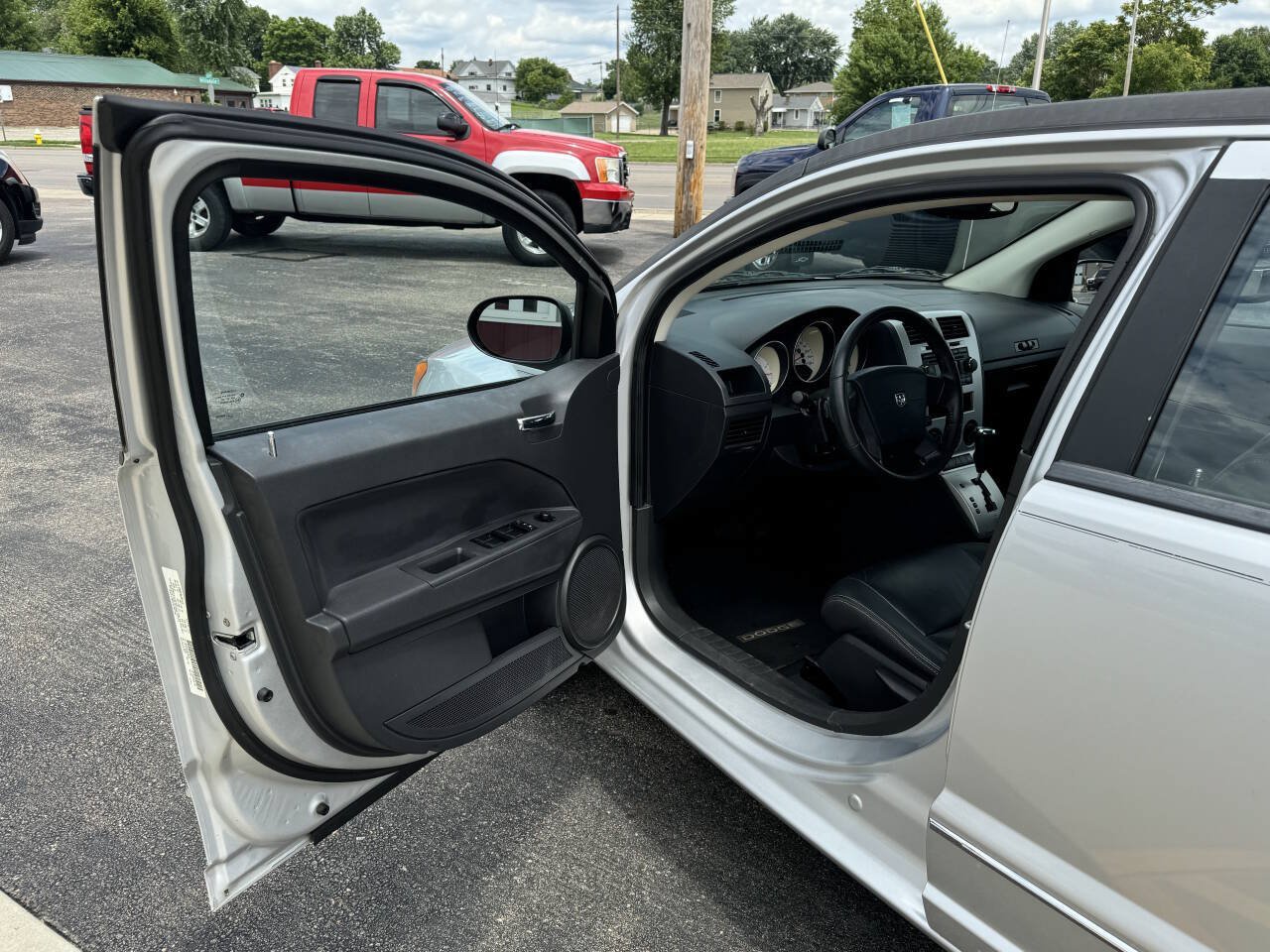 Used 2008 Dodge Caliber R/T w/ Driver Convenience Group FWD image 16