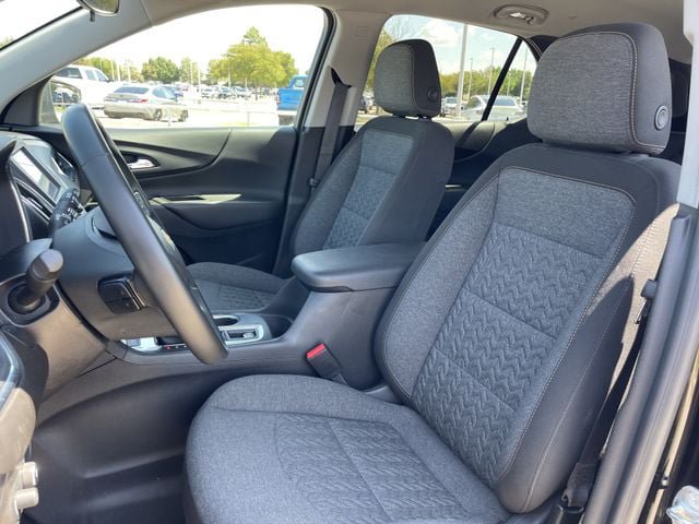 Used 2023 Chevrolet Equinox LT AWD/4WD image 25