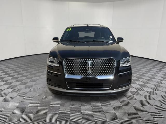 Used 2023 Lincoln Navigator L Reserve AWD/4WD image 13