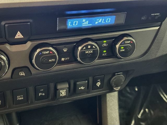 Used 2023 Toyota Tacoma TRD Off-Road w/ Advanced Technology Package AWD/4WD image 16