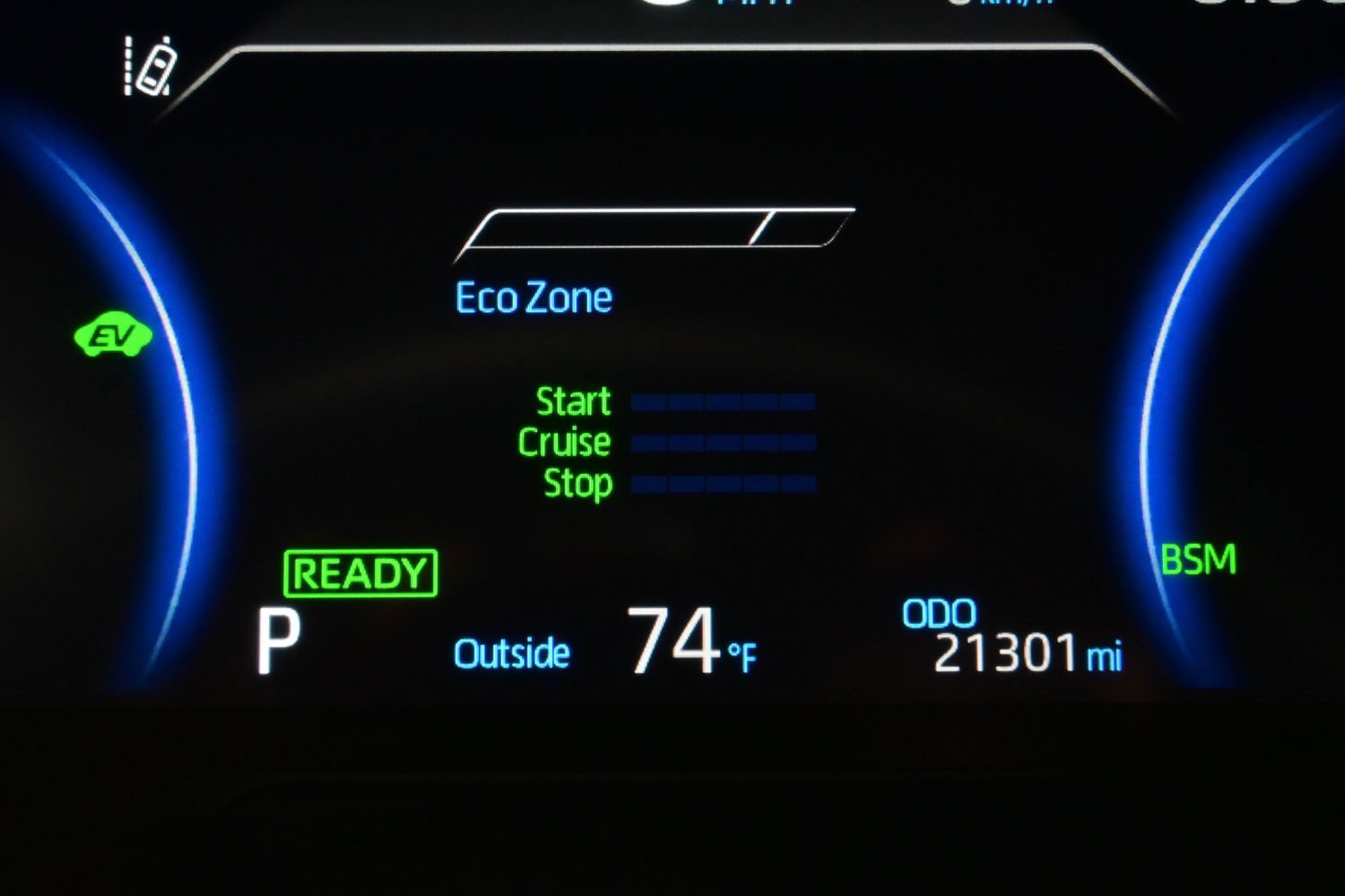 Used 2024 Toyota RAV4 XLE Premium w/ Weather Package AWD/4WD image 27