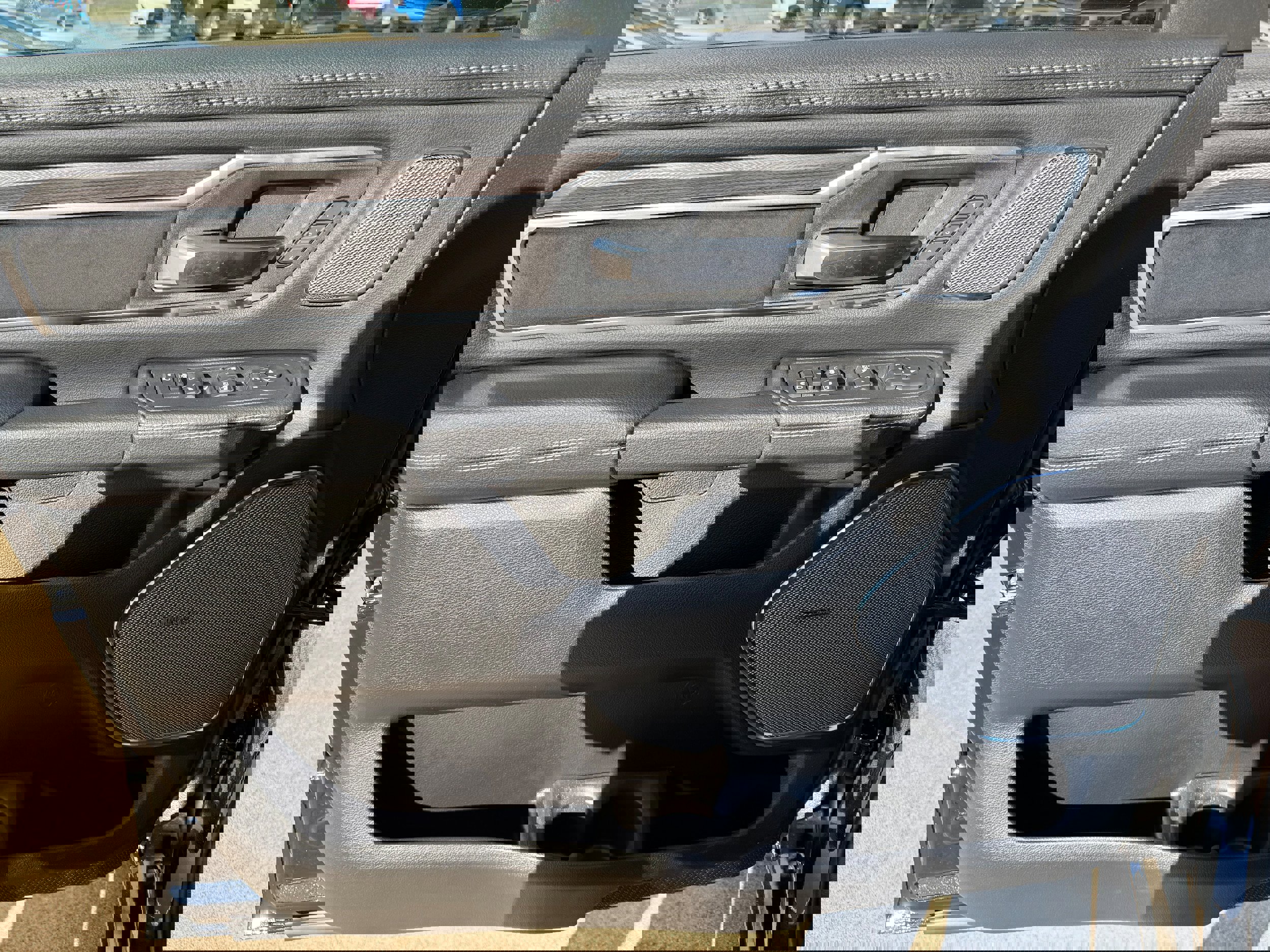 New 2026 RAM 1500 Laramie image 7