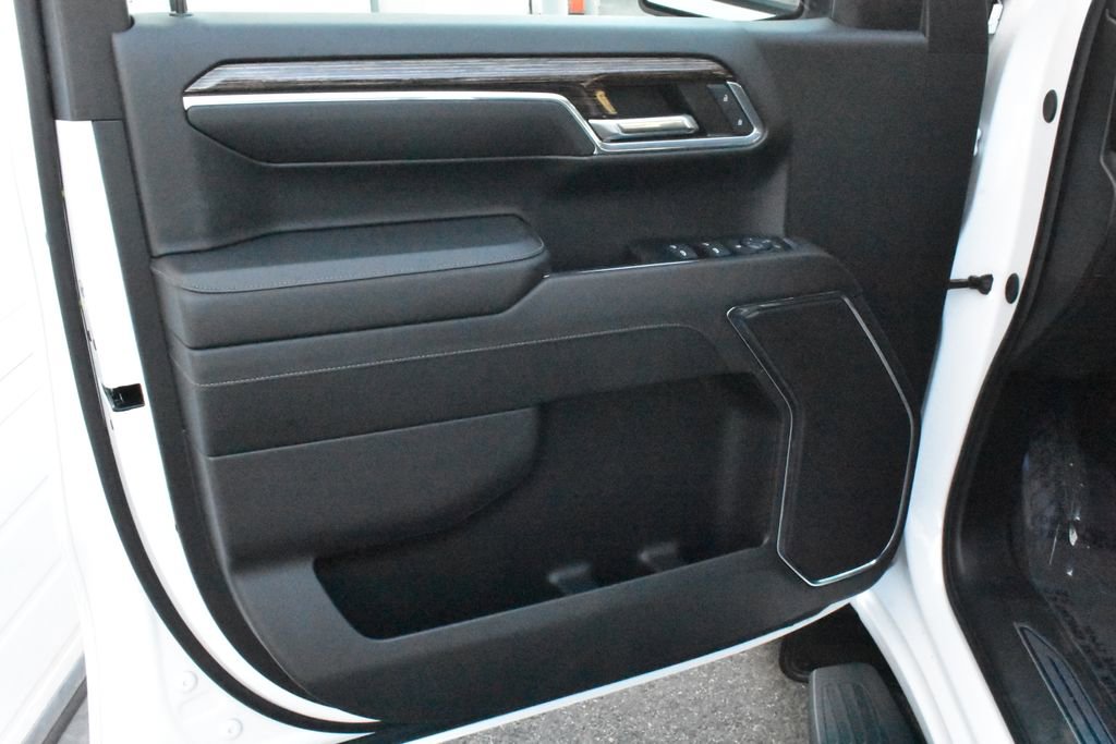 Certified 2024 GMC Sierra 1500 Elevation w/ LPO, Elevation Black Package image 10