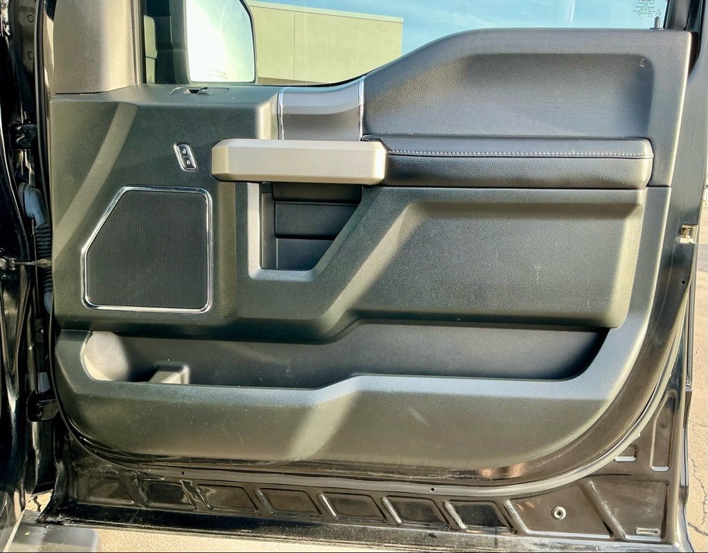 Used 2016 Ford F150 Lariat image 22