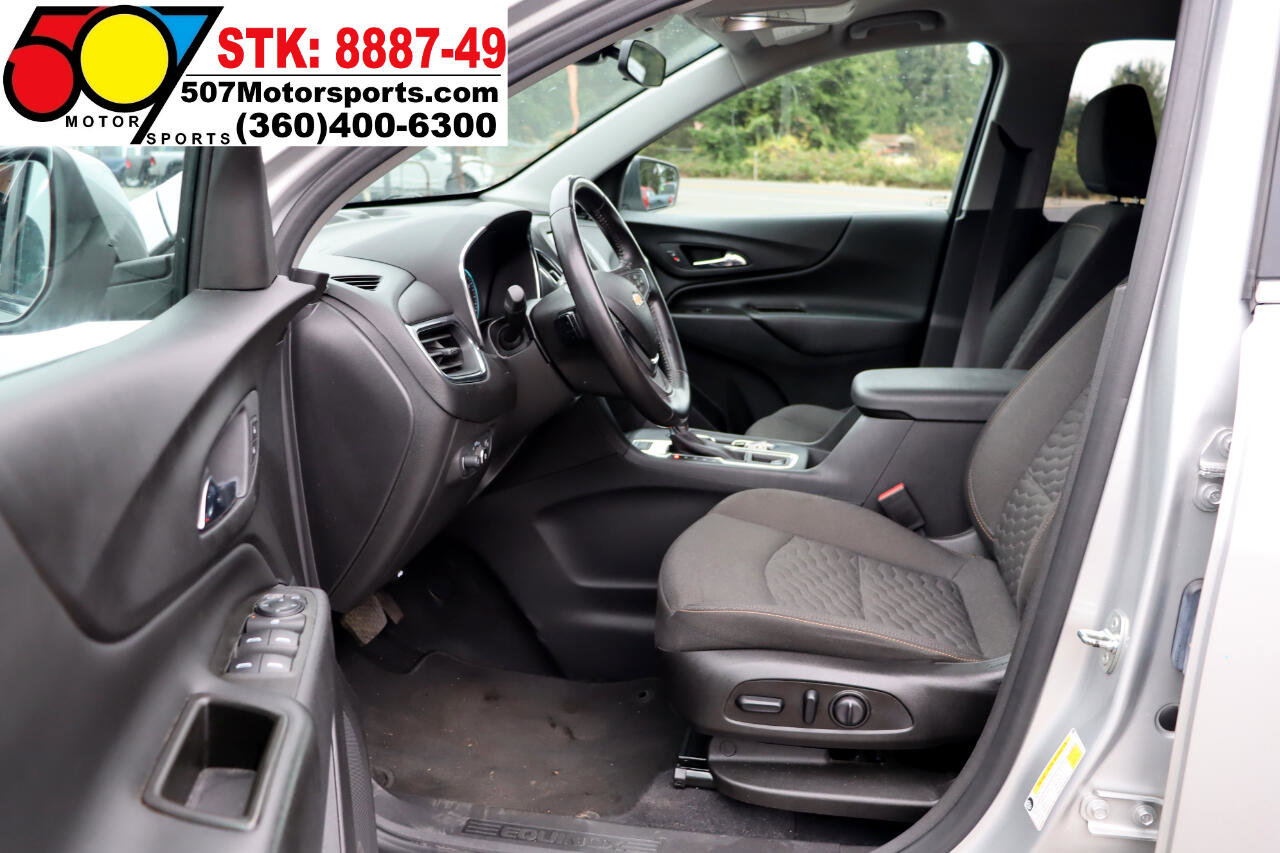 Used 2021 Chevrolet Equinox LT w/ Driver Convenience Package image 11