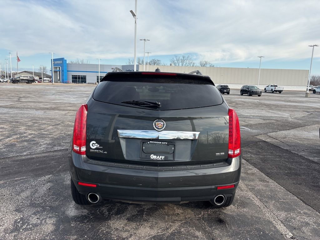 Used 2016 Cadillac SRX Luxury image 6