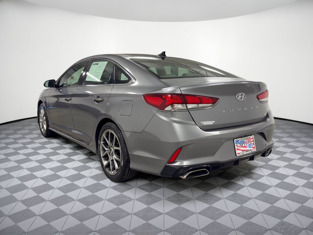 Used 2018 Hyundai Sonata Limited FWD image 3