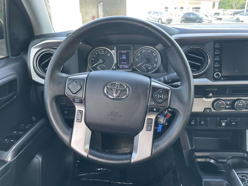 Used 2022 Toyota Tacoma SR5 w/ Technology Package image 26