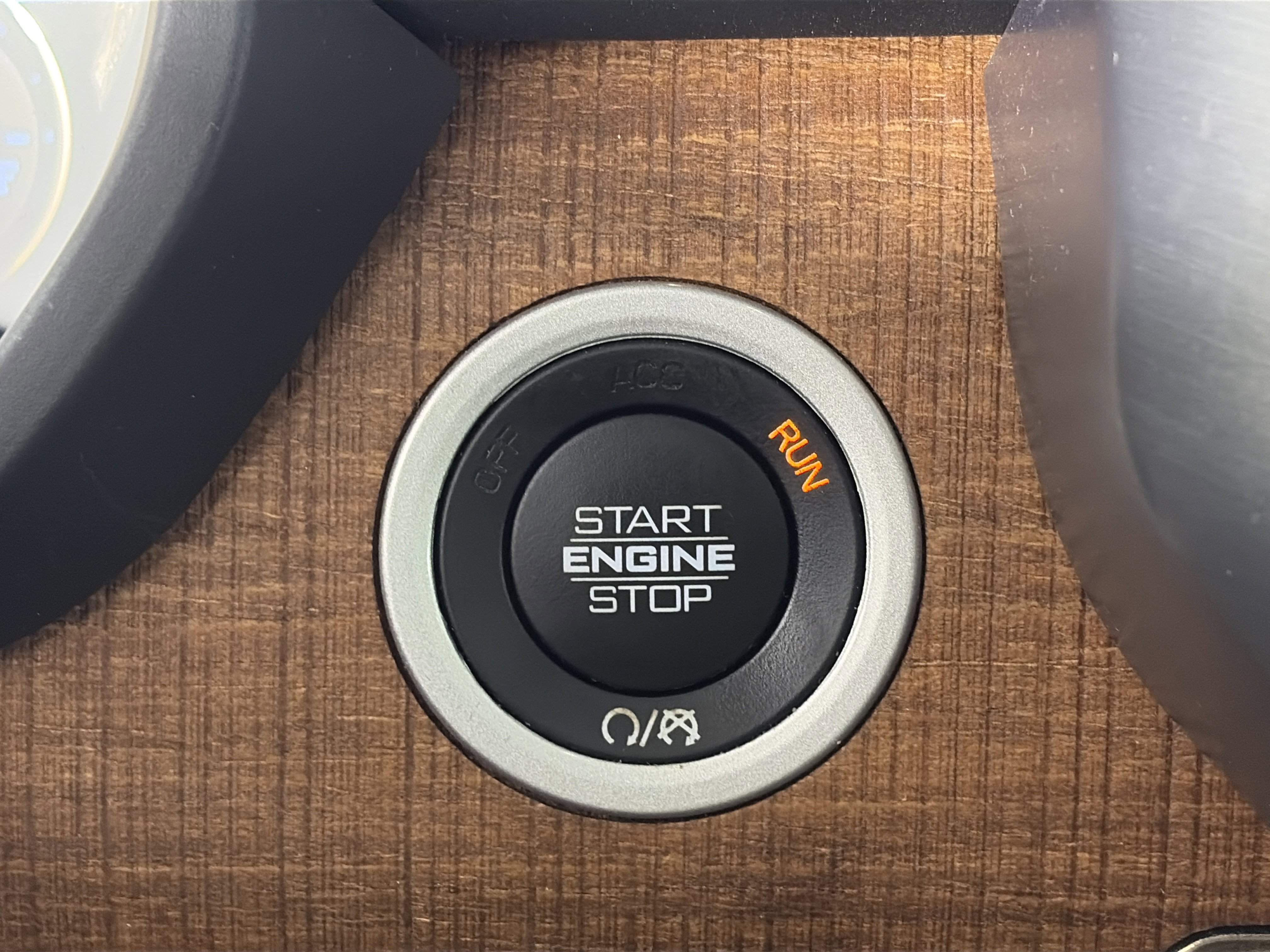 Used 2022 RAM 1500 Limited image 28