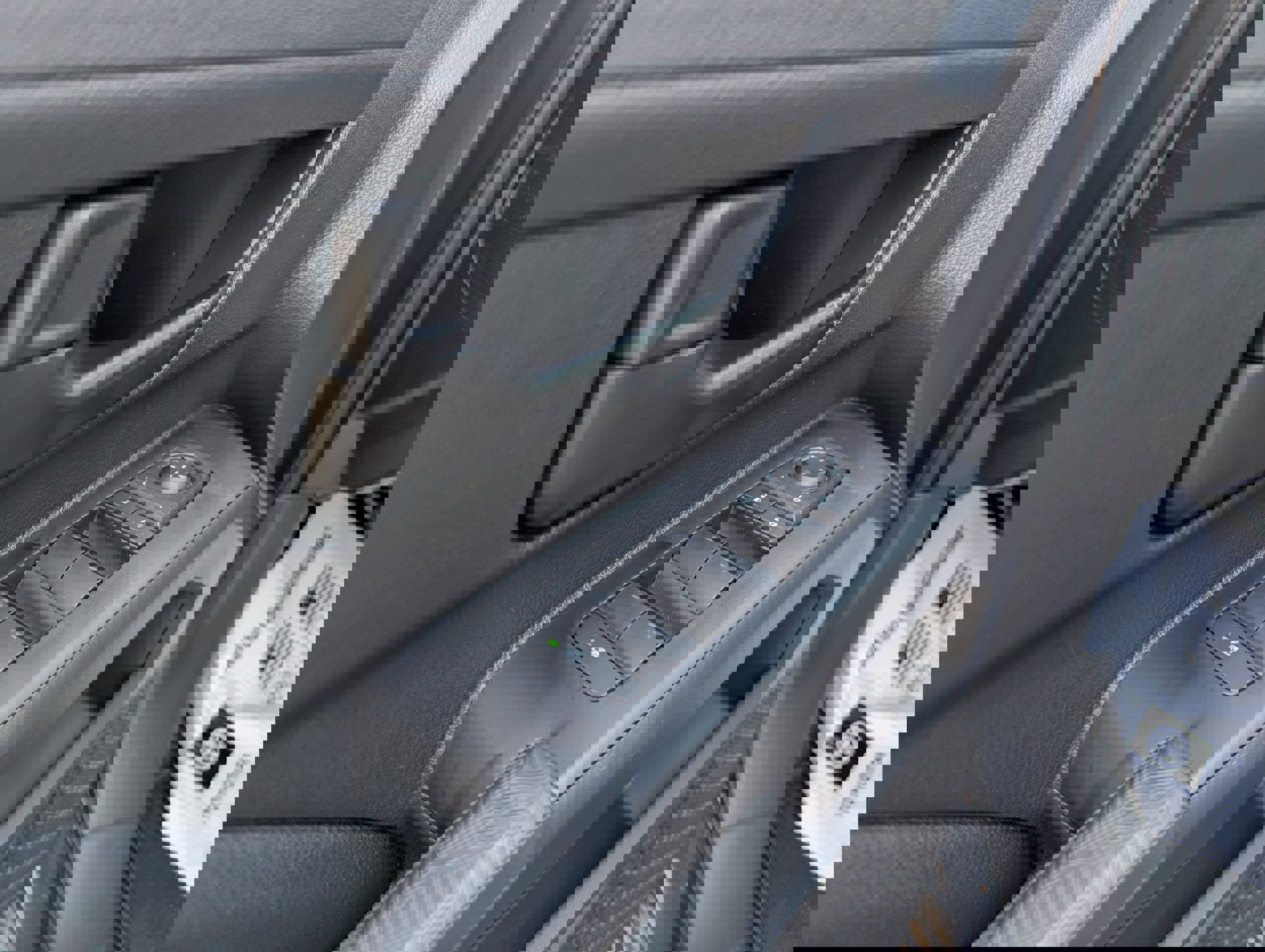 New 2025 Toyota Tacoma SR5 image 11