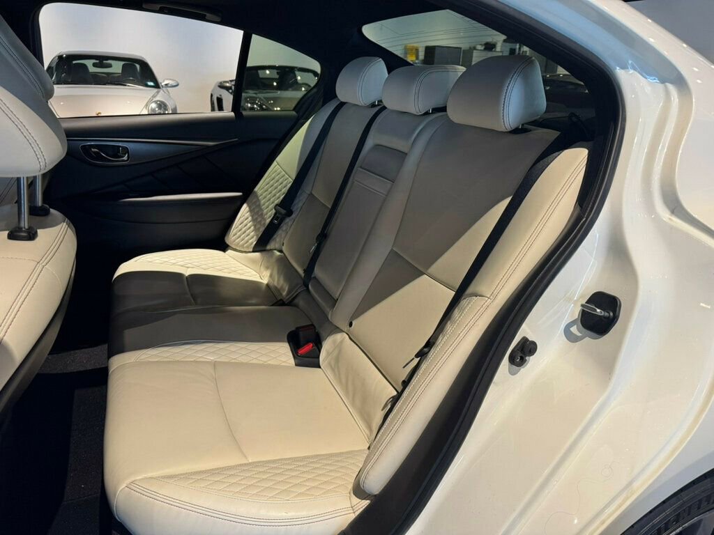 Used 2022 INFINITI Q50 Red Sport 400 image 21