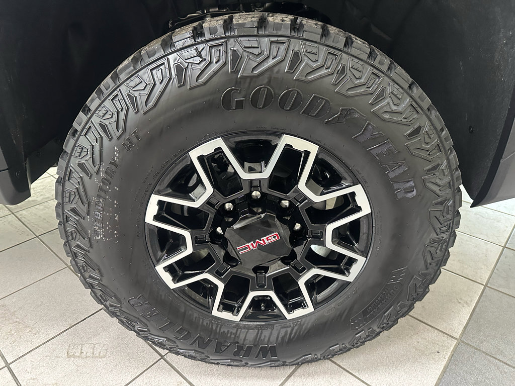 New 2026 GMC Sierra 2500 AT4X image 17